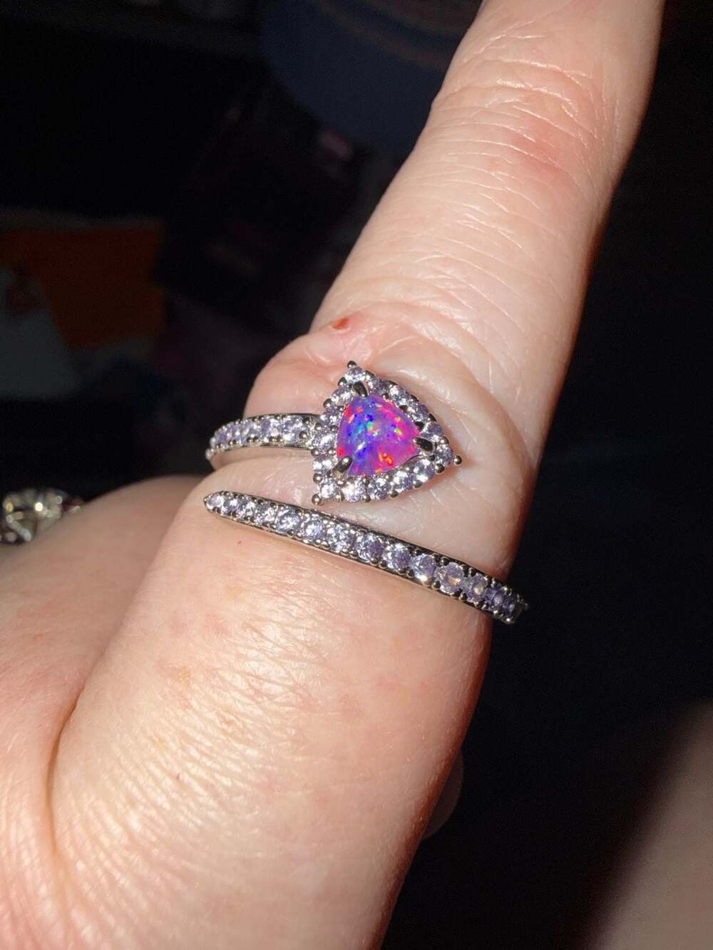 Size 9 Bomb Party Ring - RBP5368 The Arrow of Love - Lilac Opal on Rhodium Plati - Picture 1 of 2